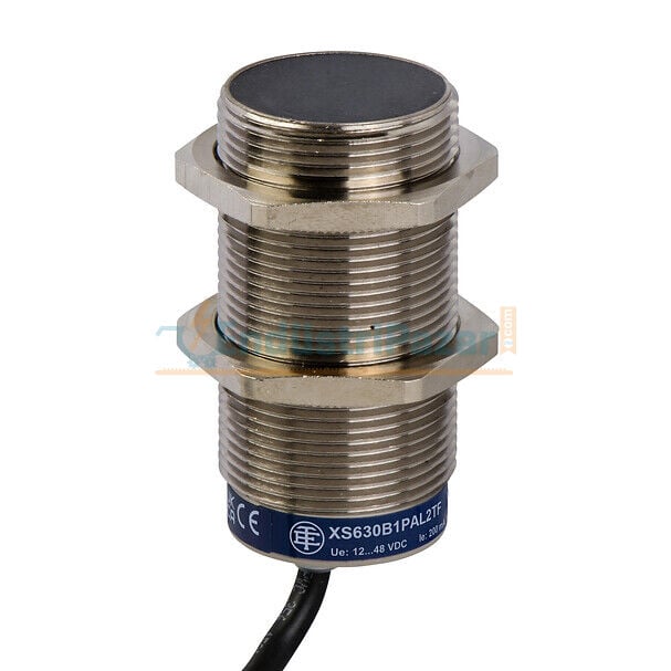 İndüktif Sensör M30 15mm Algılama Mesafesi PNP 2 Metre Kablolu 12...48VDC XS630B1PAL2