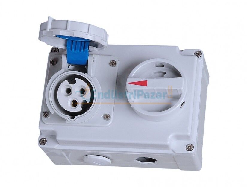 3*16A Düz Duvar Priz IP67 Interlock BC1-1403-7560 BEMİS